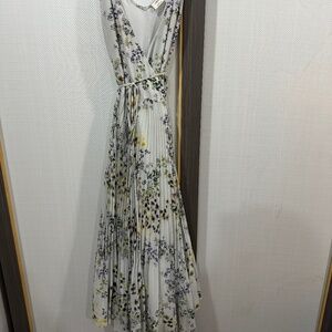 Wilfred Aritzia Blue Floral Wrap Dress